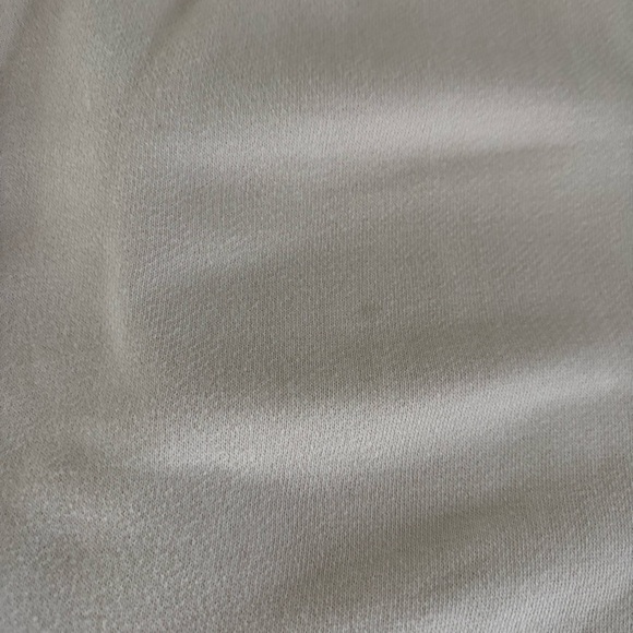 Lululemon Scuba Mid-Rise Oversized Jogger - Light Ivory - Size M - Picture 4 of 7